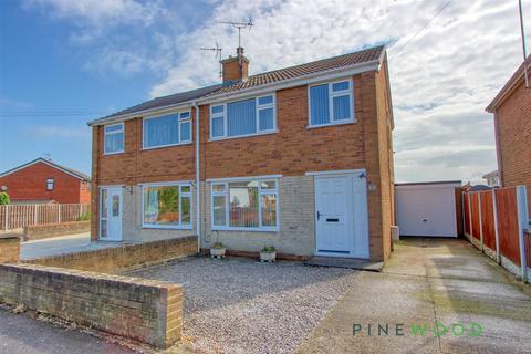 undefined, Bramlyn Close, Chesterfield S43