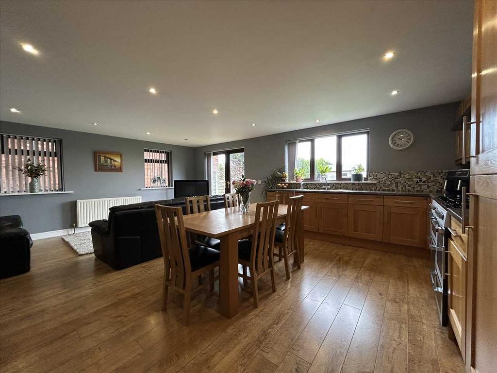 Kitchen/diner