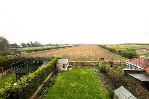 4 bedroom detached house for sale, West Street, Hibaldstow, HIBALDSTOW