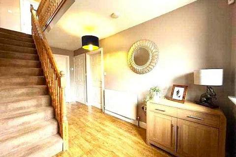 4 bedroom detached house for sale, West Street, Hibaldstow, HIBALDSTOW