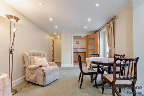 undefined, Abbotsmead Place, Caversham