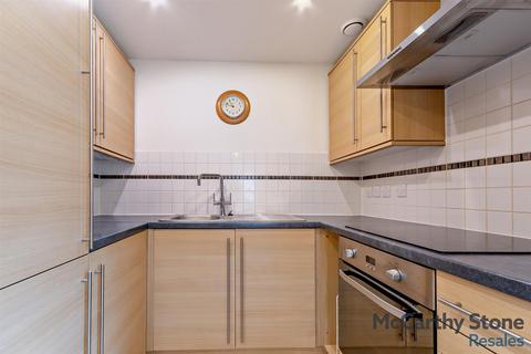 undefined, Abbotsmead Place, Caversham