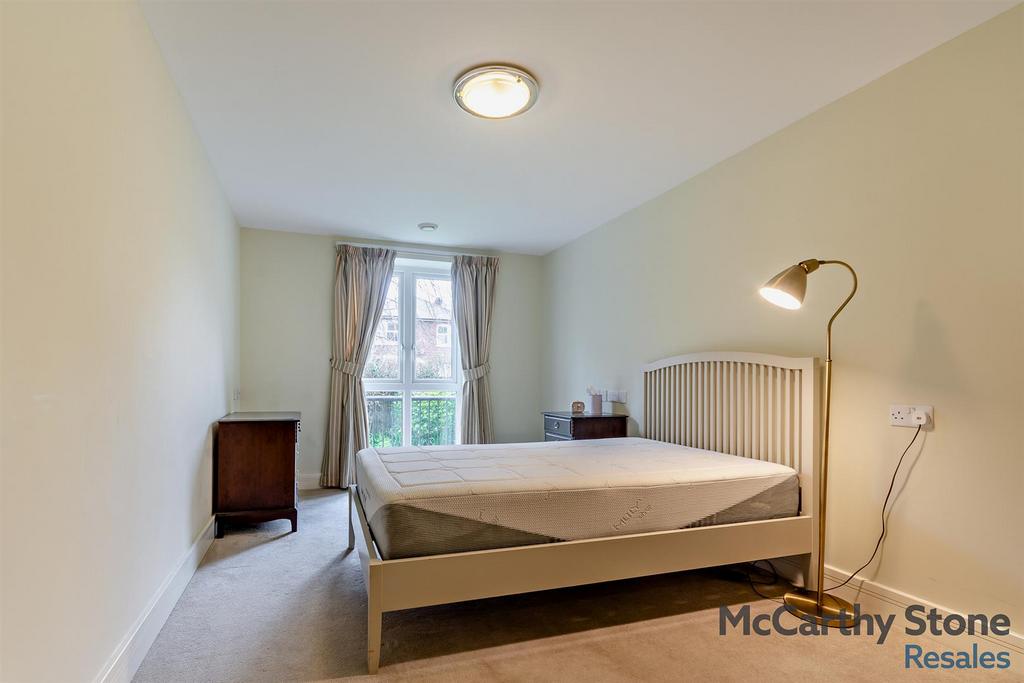 8680401-interior05-800.jpg