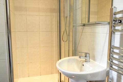 Studio to rent, Bishop Street, Leicester