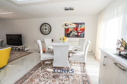 3 bedroom detached house for sale, Greenacres, Birmingham B32