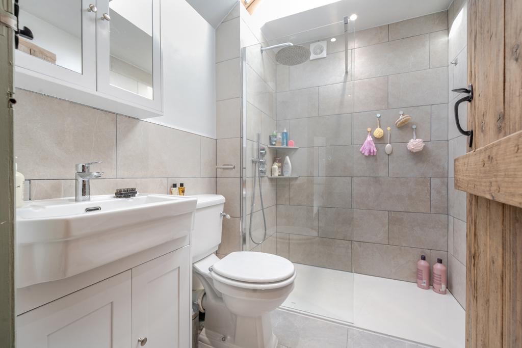 Family Bathoom