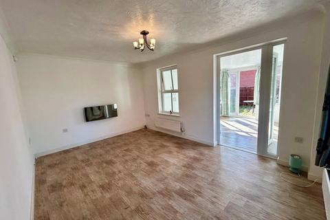 undefined, Walnut Walk, Lichfield, WS13