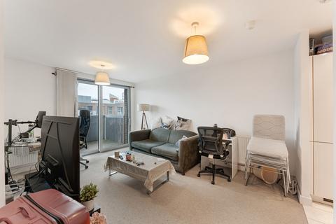 1 bedroom apartment for sale, Bramwell Way, London, E16