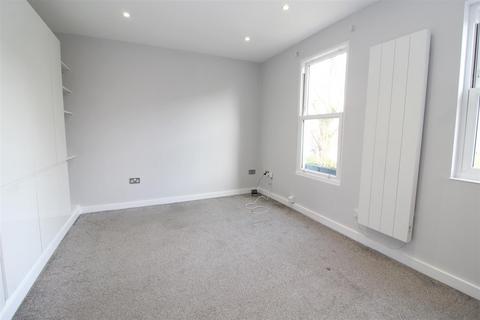undefined, Granville Road, St. Albans, Hertfordshire