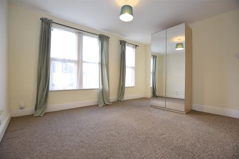 2 bedroom terraced house to rent, Oakdene Avenue, Somerset BS5