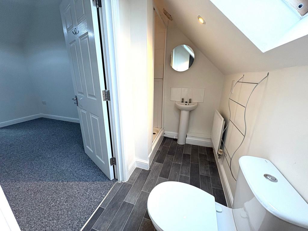 Ensuite