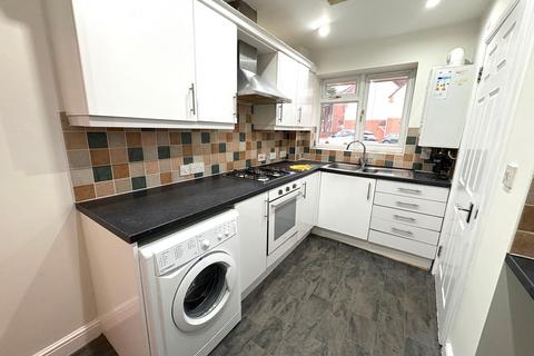 3 bedroom property for sale, Dam Mill Close, Codsall, WV8