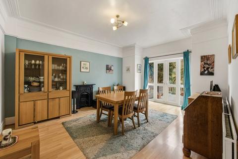 undefined, Park Avenue, Timperley, Altrincham