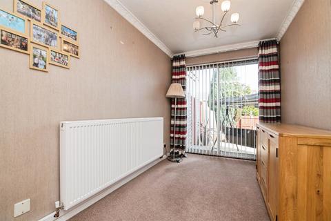 3 bedroom semi-detached house for sale, Millersdale Drive, West Bromwich