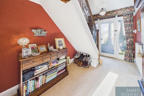 3 bedroom semi-detached house for sale, Carfax Avenue, Oadby, Leicestershire