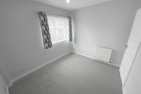 1 bedroom flat to rent, Main Road, Springside KA11