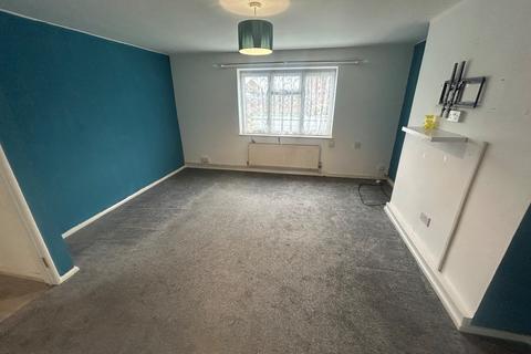 2 bedroom flat to rent, Sycamore Road , Stapenhill DE15