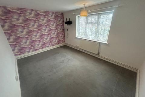 2 bedroom flat to rent, Sycamore Road , Stapenhill DE15