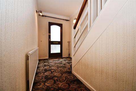 undefined, Wascana Close, Hull