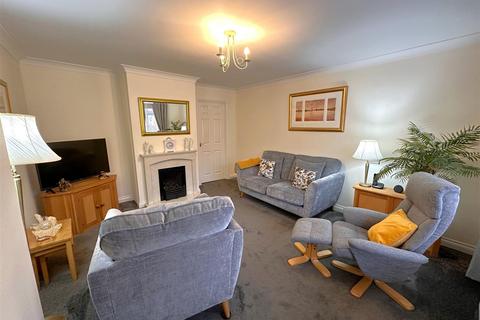 undefined, Kingsnorth Close, Newark