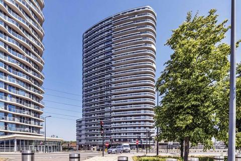 1 bedroom flat to rent, Gateway Tower, London E16