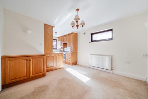 3 bedroom semi-detached house for sale, Gold Hill East, Chalfont St. Peter, Gerrards Cross