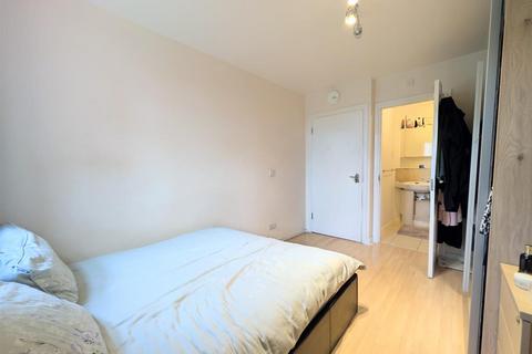 undefined, Holyhead Mews, Slough