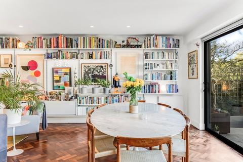 4 bedroom semi-detached house for sale, Willowdene, View Road, N6
