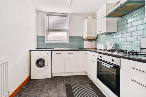 1 bedroom flat for sale, Kingston Road, Hampshire PO2