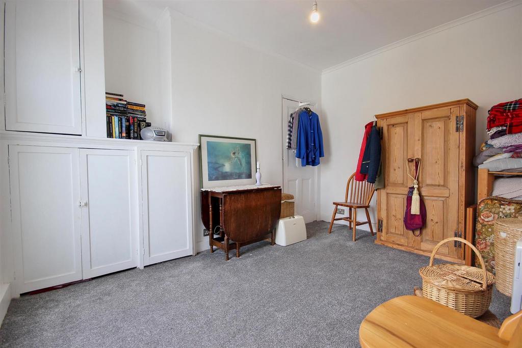 Bedroom 1 (front)