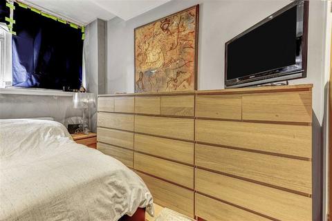 2 bedroom flat for sale, Newington Causeway, London SE1