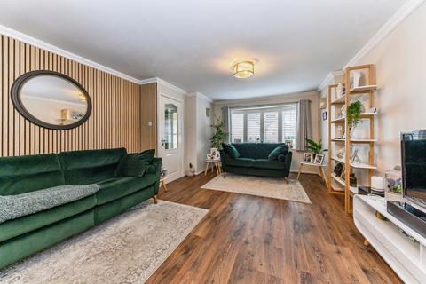 3 bedroom detached house for sale, Losecoat Close, Stamford