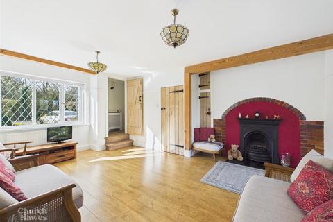 4 bedroom semi-detached house for sale, Mill Road, Mayland