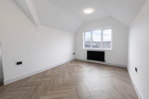 undefined, Marsh Road, Luton LU3