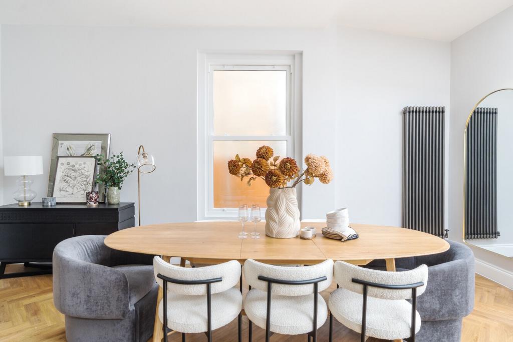 1417170 24 699486...