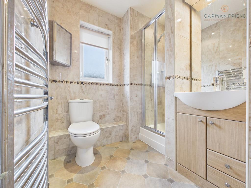 Ensuite