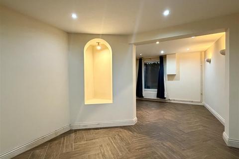 2 bedroom end of terrace house for sale, Newtown Road, Hereford