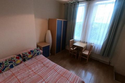 1 bedroom flat to rent, Anson Road
