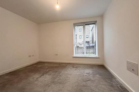 1 bedroom apartment to rent, Dealings Road, Newhall