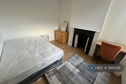 1 bedroom in a house share to rent, Ulverstone Road, Brixton, Herne Hill, Tulse Hill, West Norwood, SE27