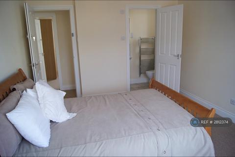 1 bedroom in a house share to rent, Clinton Terrace, Torrington, EX38