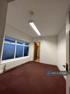 1 bedroom flat to rent, King Street, Carmarthen, SA31