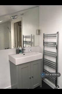 2 bedroom flat to rent, Lower Road, London, SE16