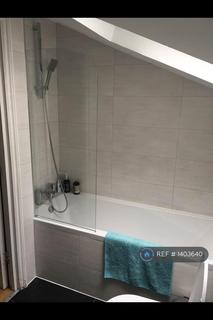 2 bedroom flat to rent, Lower Road, London, SE16