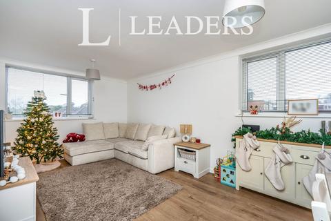 undefined, Whitebeam Close, PO14