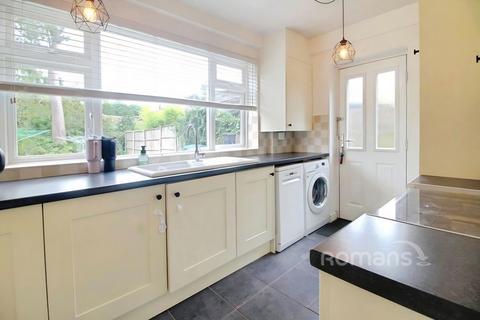 undefined, Prospect Road, Farnborough, Hampshire, GU14