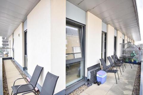 2 bedroom apartment to rent, Waterworks Yard, Croydon, CR0