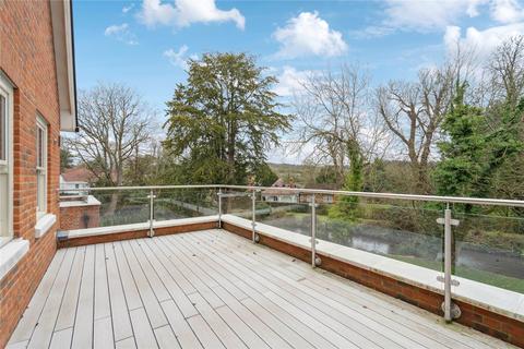 5 bedroom detached house for sale, The Old Nursery, Hedsor Road, Bourne End, Buckinghamshire, SL8
