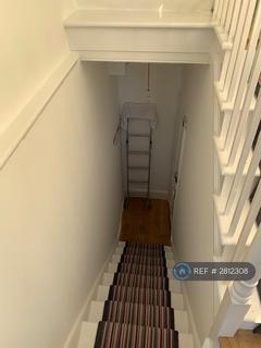 2 bedroom flat to rent, Austral Street, London, SE11