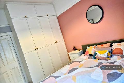 1 bedroom flat to rent, Normanton Road, South Croydon, CR2